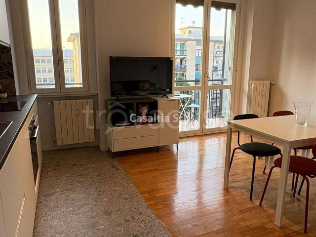 Appartamento in affitto a Municipio 7, Milano
