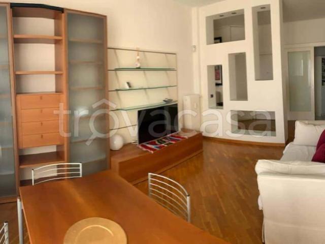 Appartamento in affitto a Municipio 1, Milano