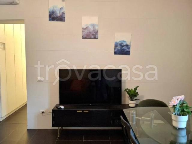 Appartamento in affitto a Municipio 8 di Milano, Milano