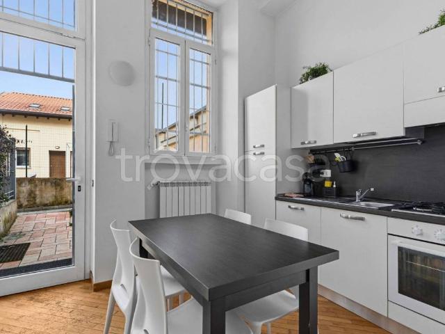 Appartamento in affitto a Municipio 5, Milano