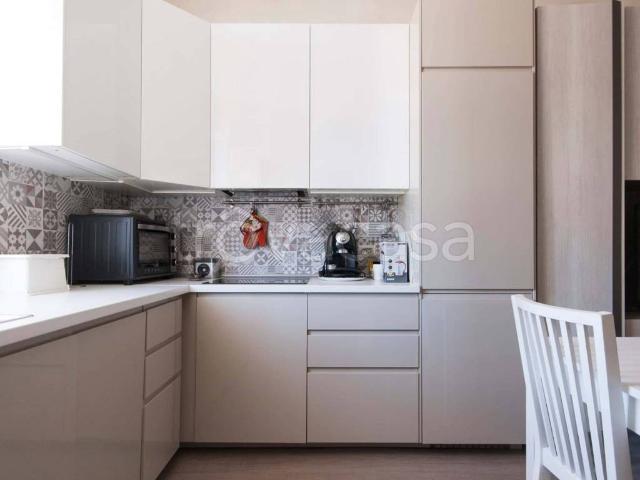 Appartamento in affitto a Morivione, Milano