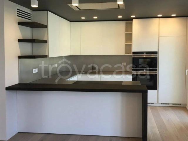 Appartamento in affitto a Campello Sul Clitunno, Umbria