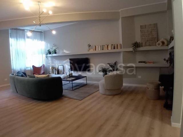 Appartamento in affitto a Morivione, Milano