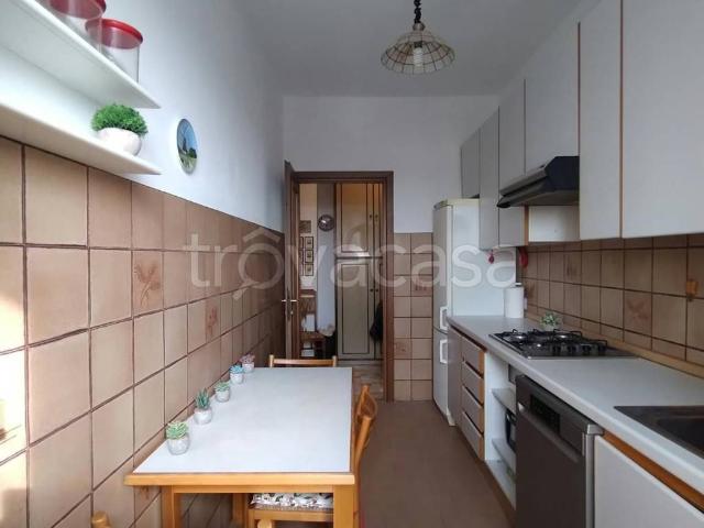 Appartamento in affitto a Centro, Marche