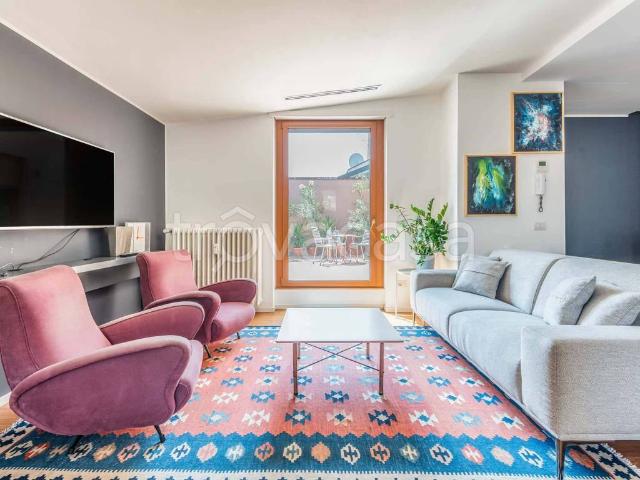 Appartamento in affitto a Municipio 1, Milano