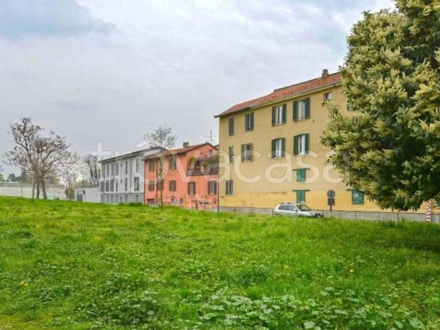 Appartamento in affitto a Municipio 6, Milano