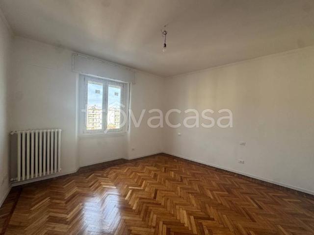 Monolocale in affitto a Municipio 2, Milano