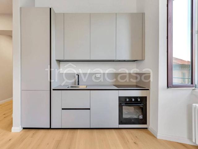 Monolocale in affitto a Centro storico, Milano