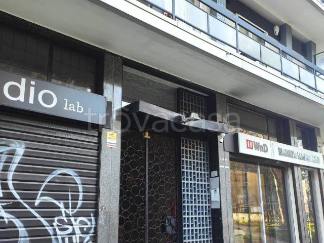 Appartamento in affitto a Municipio 4, Milano