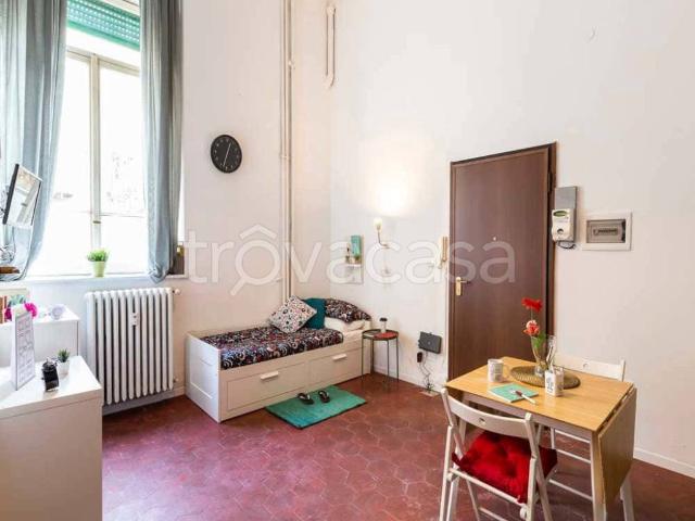 Appartamento in affitto a Municipio 9, Milano
