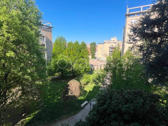 Appartamento in affitto a Municipio 7, Milano