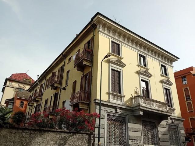 Appartamento in affitto a Municipio 9, Milano