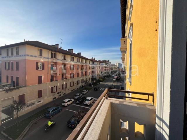 Appartamento in affitto a Municipio 4, Milano