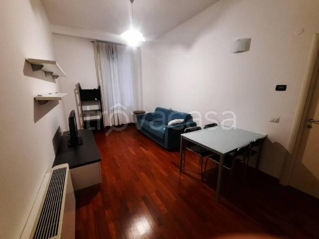 Appartamento in affitto a Municipio 8 di Milano, Milano