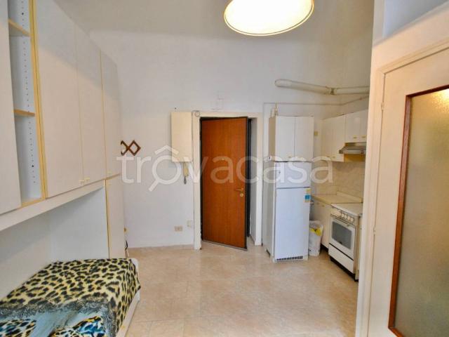 Appartamento in affitto a Canegrate, Milano