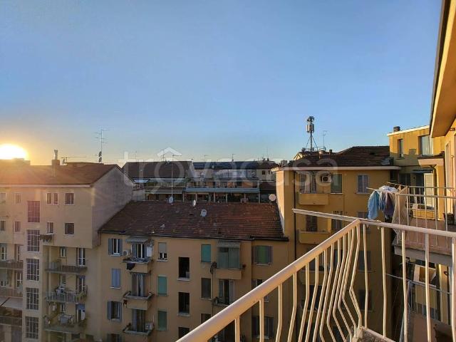 Appartamento in affitto a Municipio 9, Milano