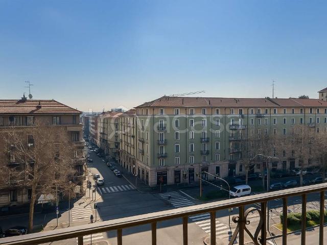 Appartamento in affitto a Municipio 9, Milano