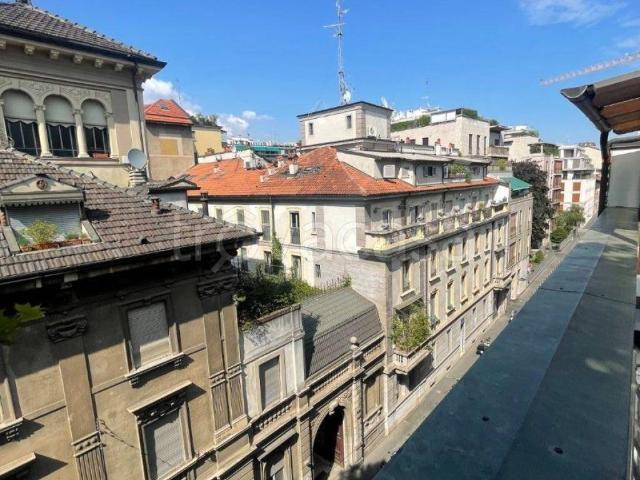 Appartamento in affitto a Municipio 1, Milano