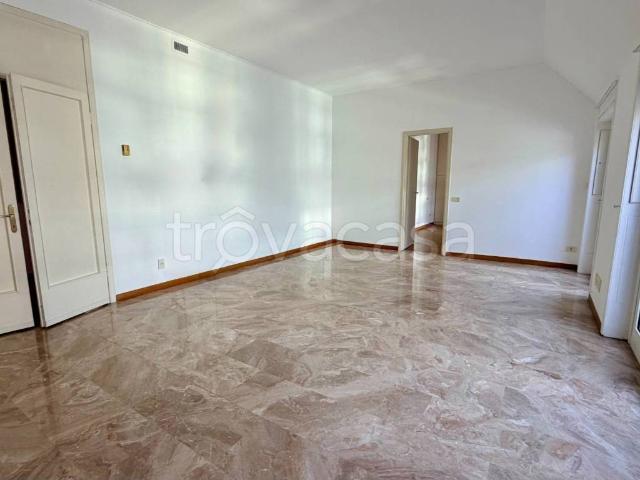 Appartamento in affitto a Municipio 1, Milano