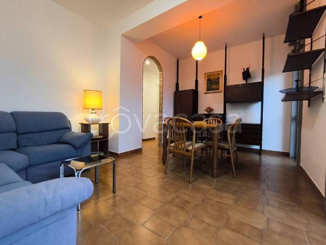 Appartamento in affitto a Municipio 9, Milano