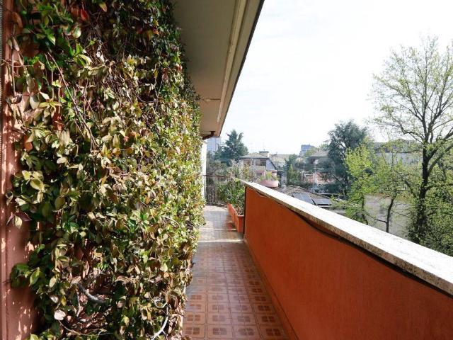 Appartamento in affitto a Municipio 2, Milano