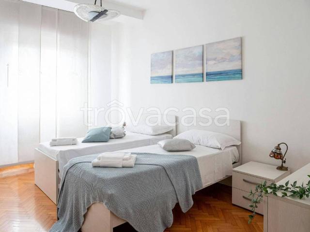 Appartamento in affitto a Lasnigo, Lombardia