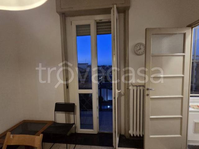 Appartamento in affitto a Municipio 4, Milano