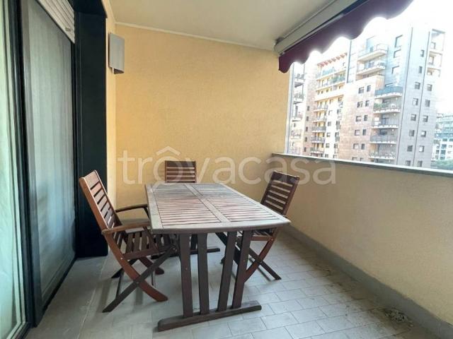 Appartamento in affitto a Municipio 9, Milano