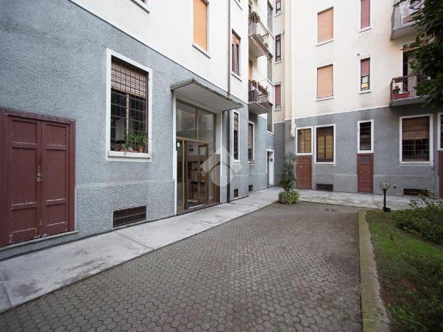 Appartamento in affitto a Municipio 9, Milano