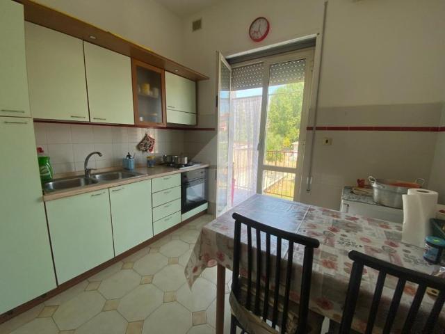 Appartamento in affitto a Campello Sul Clitunno, Umbria