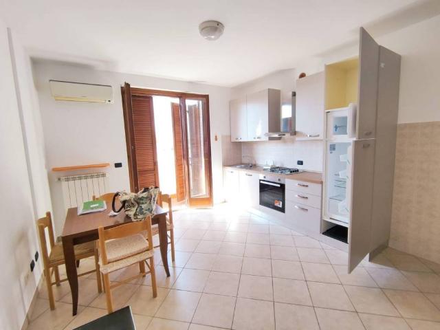 Appartamento in affitto a Misinto, Lombardia