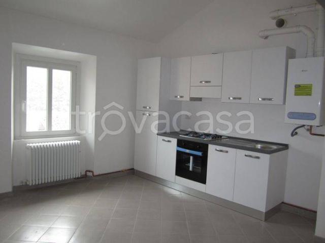 Appartamento in affitto a Missagliola, Missaglia