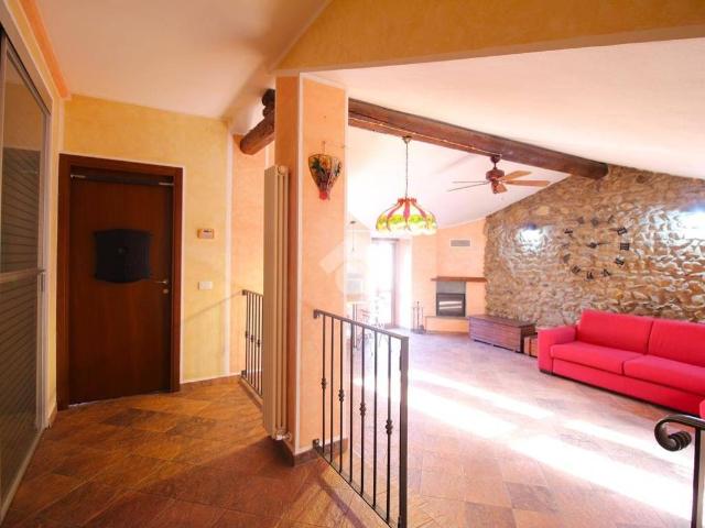 Appartamento in affitto a Missagliola, Missaglia