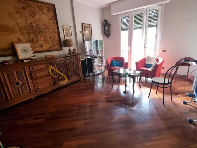 Appartamento in affitto a Centro Storico, Modena