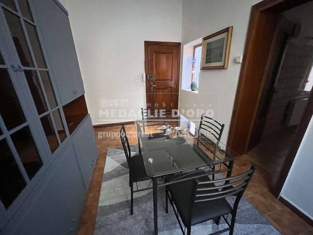 Appartamento in affitto a Centro Storico, Modena