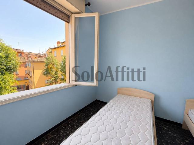 Appartamento in affitto a Centro Storico, Modena