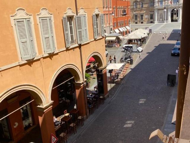 Appartamento in affitto a Centro Storico, Modena