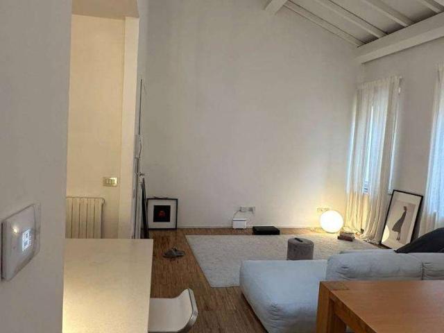 Appartamento in affitto a Centro Storico, Modena