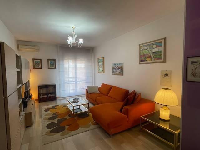 Appartamento in affitto a Modena, Reggio Emilia