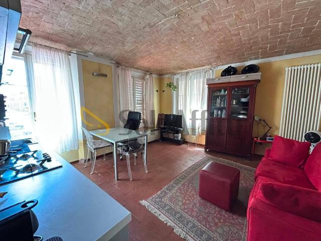 Appartamento in affitto a Centro Storico, Modena