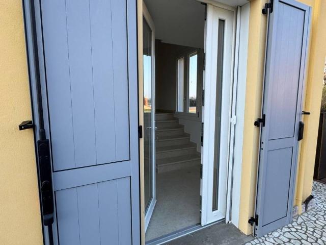 Appartamento in affitto a Modena, Reggio Emilia