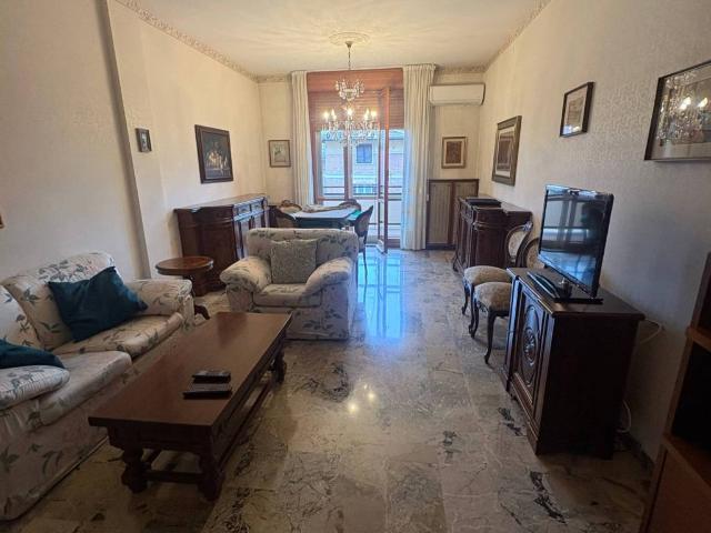 Appartamento in affitto a Punta, Modena