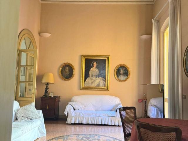 Appartamento in affitto a Centro Storico, Modena