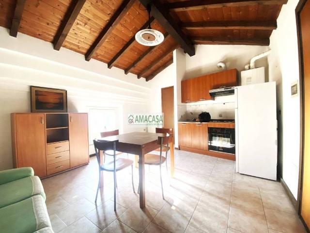 Appartamento in affitto a Centro Storico, Modena