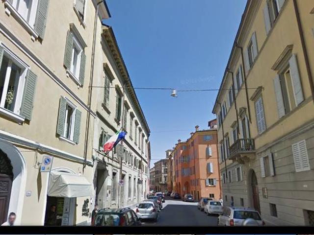 Appartamento in affitto a Centro Storico, Modena