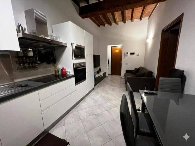 Appartamento in affitto a Centro Storico, Modena