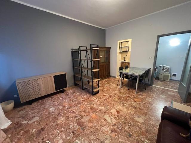 Appartamento in affitto a Centro Storico, Modena