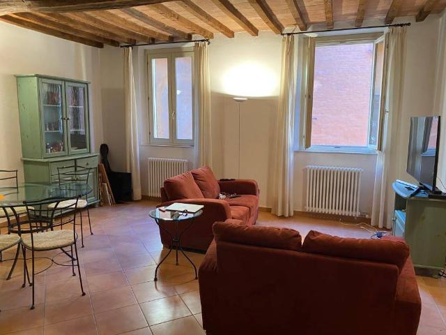Appartamento in affitto a Centro Storico, Modena