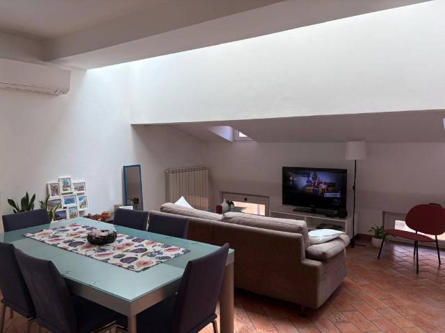 Appartamento in affitto a Centro Storico, Modena