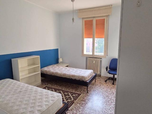 Appartamento in affitto a Modena, Reggio Emilia